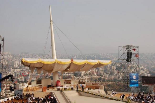 Stage roofing for the Pope's Mass - Nazareth 2009
